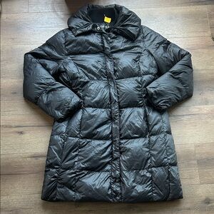 Calvin Klein Duck Down Puffer Jacket ! Large